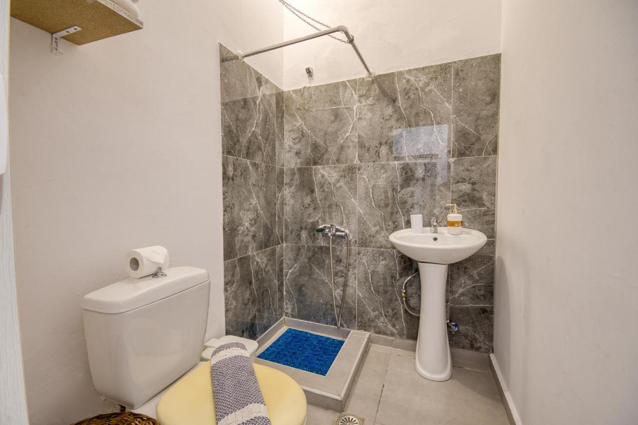 Mascot Bar Street Apartments Rhodes City 외부 사진